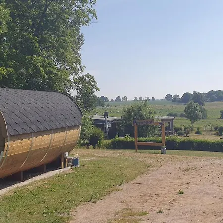 Peenehof Koeppen - Schlaffaesser Hannah Oder Jette Jordenstorf