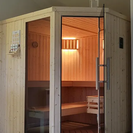 Camping Peenehof Koeppen - Schlaffaesser Hannah Oder Jette *