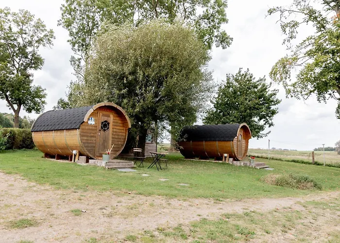 营地 Peenehof Koeppen - Schlaffaesser Hannah Oder Jette Jordenstorf